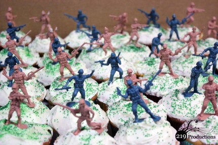 Army Men cupcakes with AVMRA in Hammond, IN
