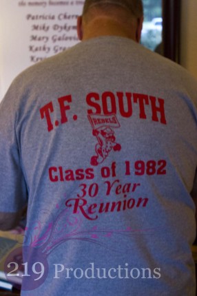 TF South Reunion T Shirts Disc Jockey