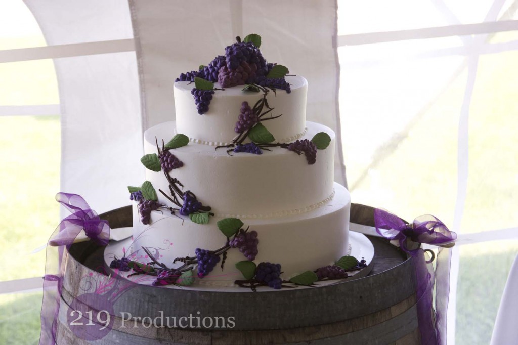 Willow Harbor Vineyard Wedding Cake