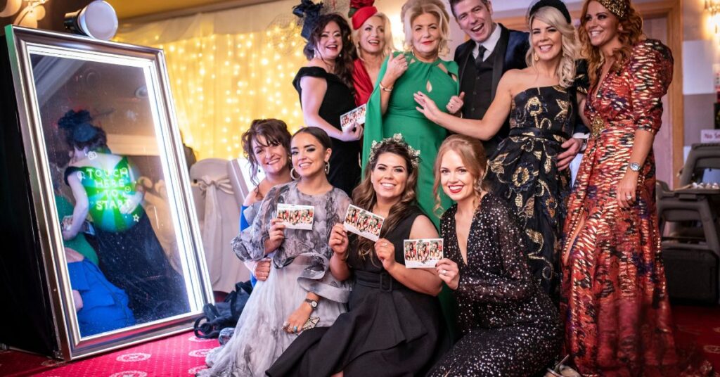 Mirror Photo Booth for weddings